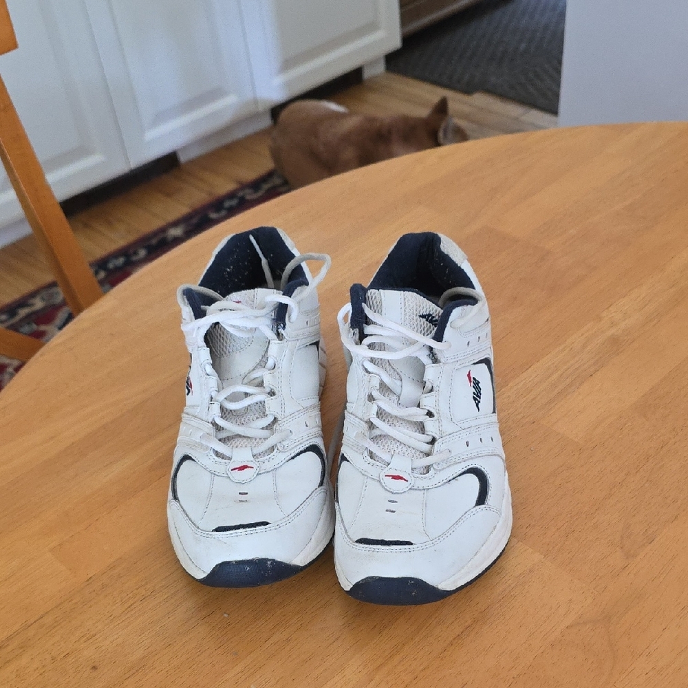 Avia White and Black Men's Sneakers